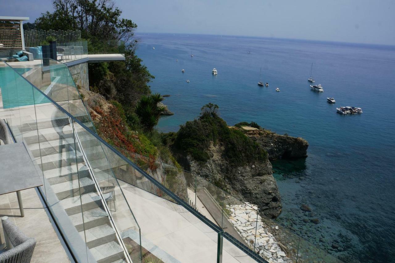 B&B Capo Torre Resort & Spa 上阿尔比索拉 外观 照片