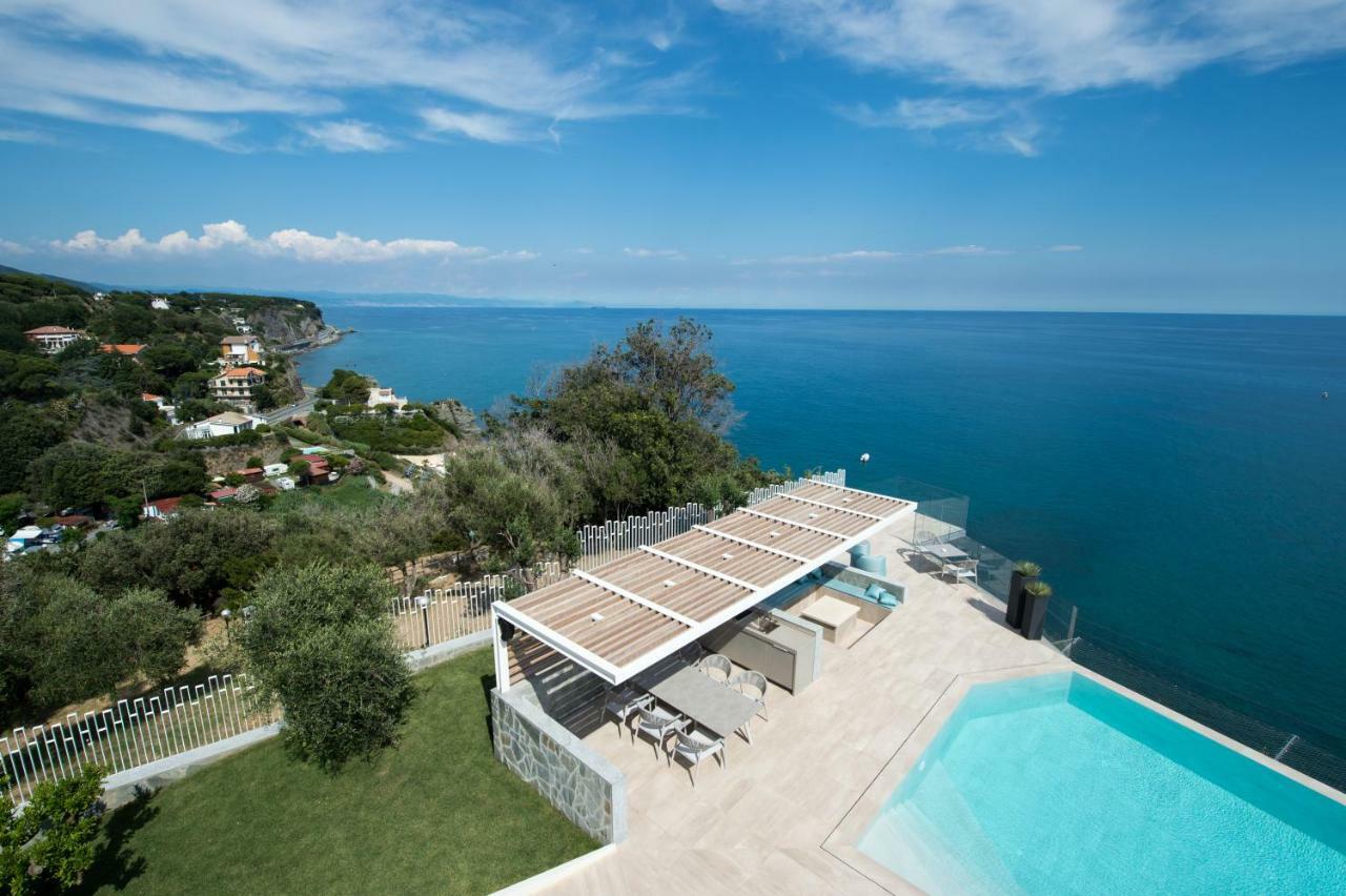 B&B Capo Torre Resort & Spa 上阿尔比索拉 外观 照片