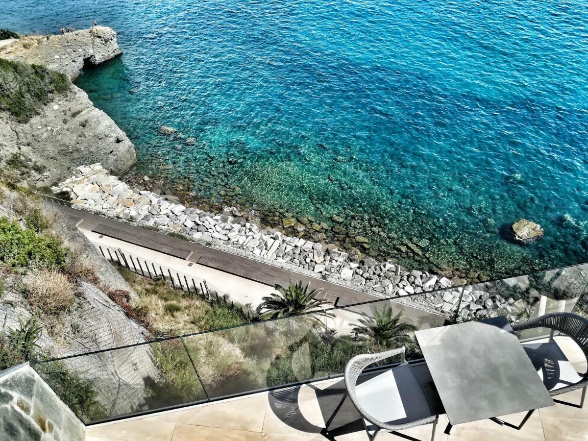 B&B Capo Torre Resort & Spa 上阿尔比索拉 外观 照片
